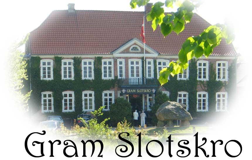 Gram Slotskro Exteriör bild